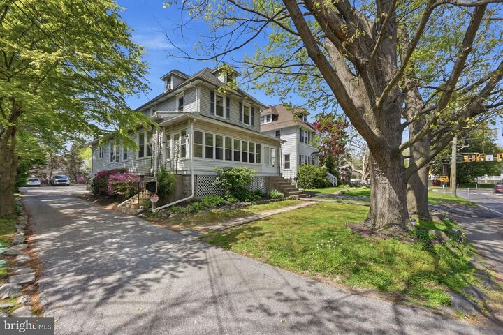 Property Photo:  1151 Morton Avenue  PA 19033 