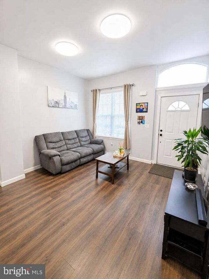 Property Photo:  304 N 4th Street  PA 19601 