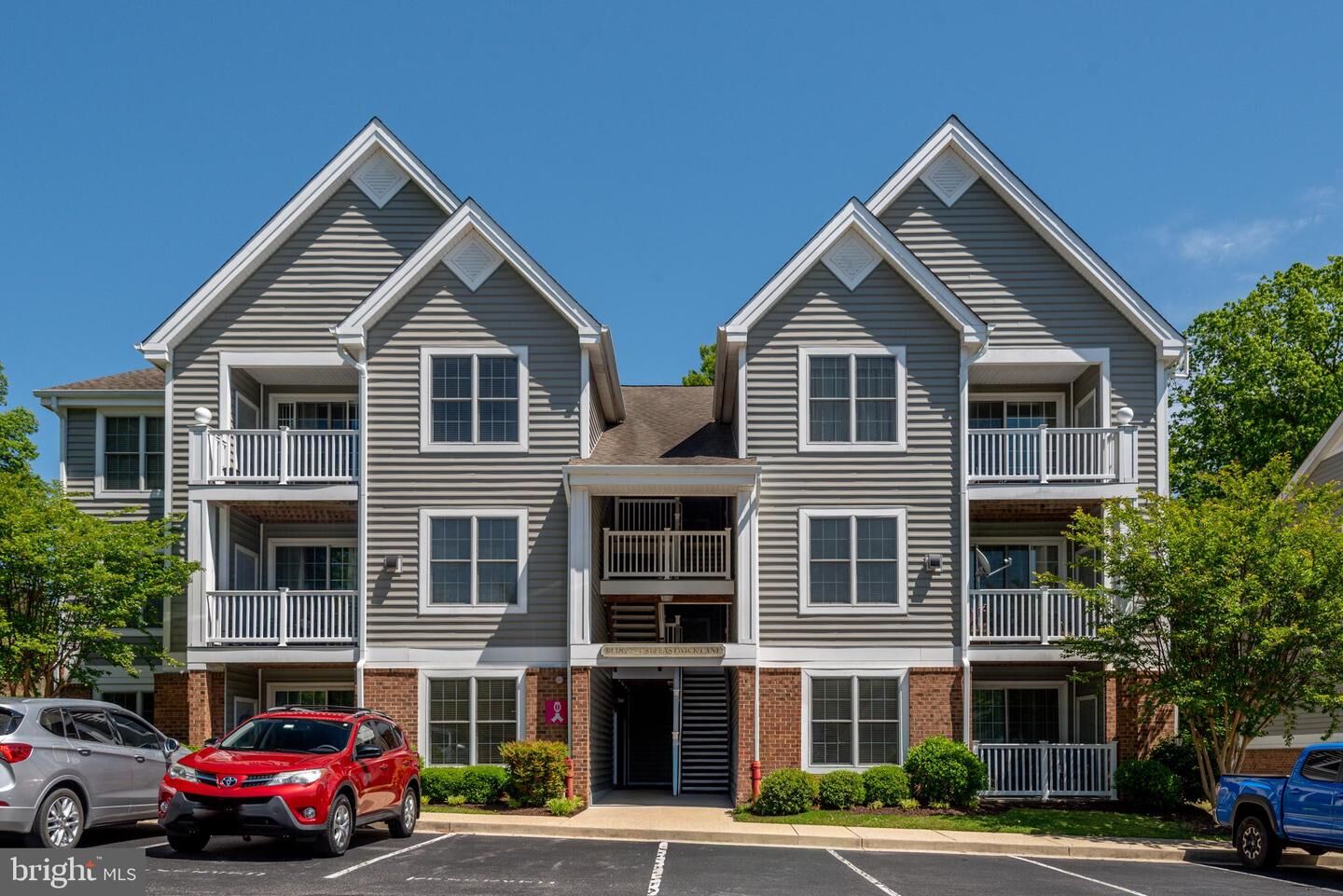 Property Photo: 41810 Eastwick Lane 2301 MD 20650