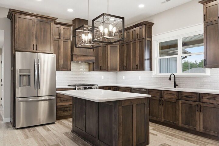 Property Photo: 407 W Jaxon St MO 65284