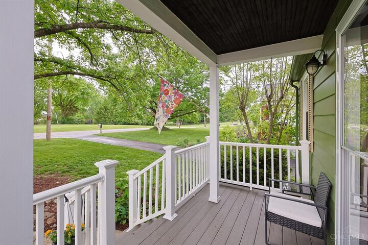 Property Photo:  444 W Sharon Road  OH 45246 