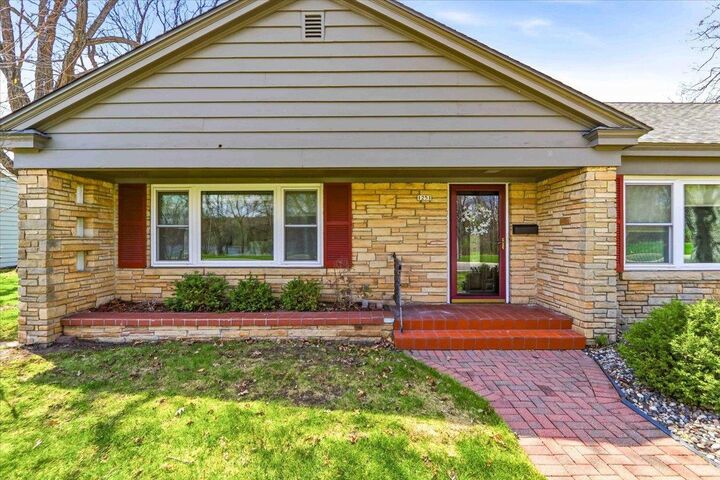 Property Photo:  1251 Wisconsin River Drive  WI 54469 
