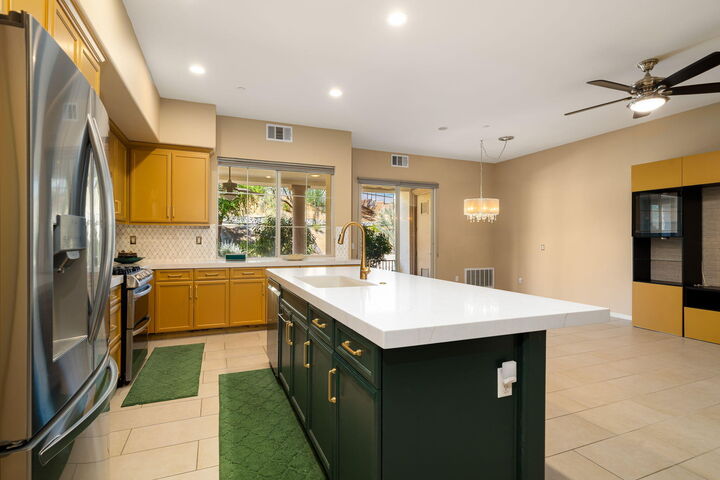 Property Photo:  2203 Via Calderia 2203  CA 92260 