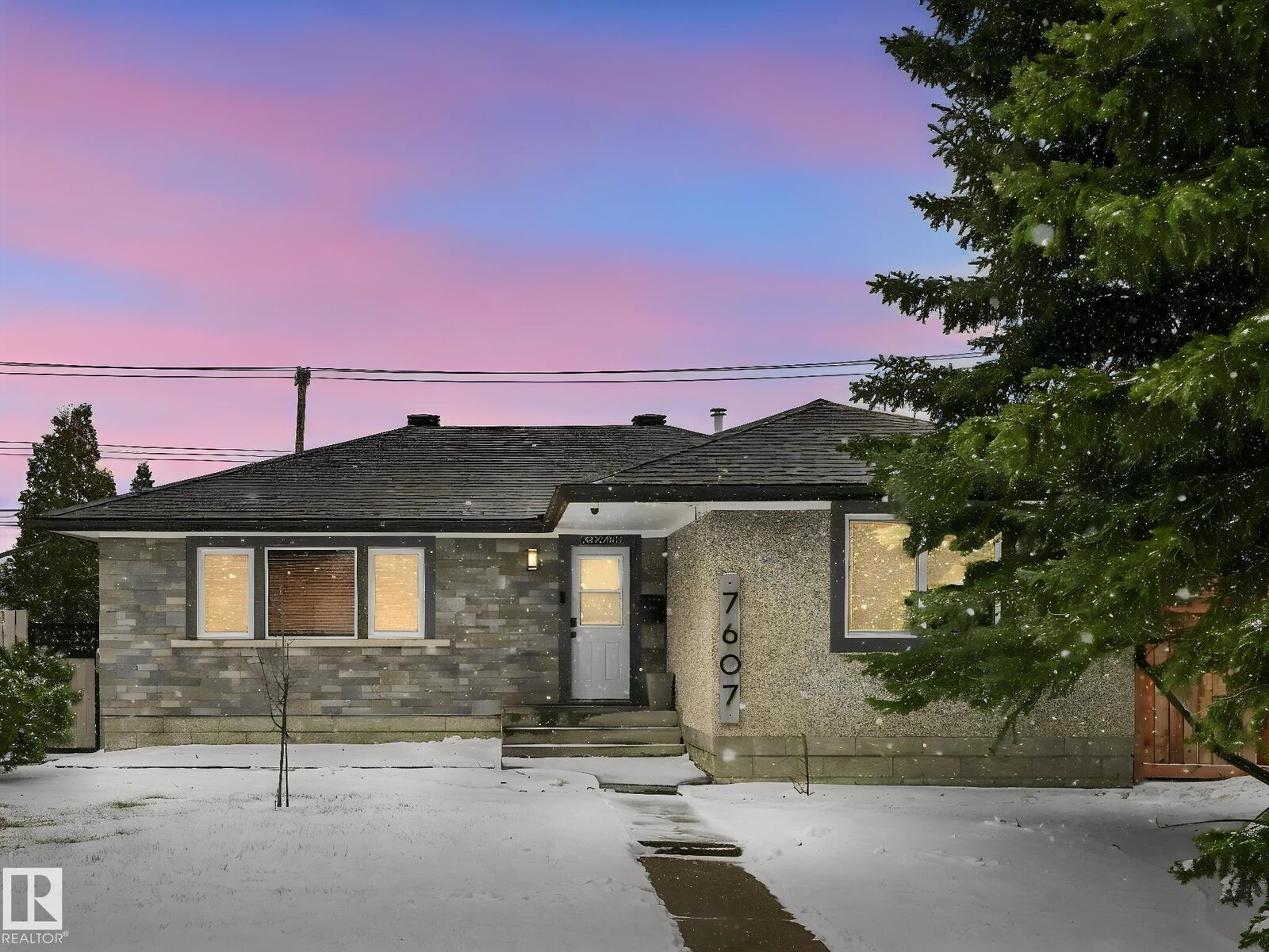 Property Photo: 7607 70 Avenue NW AB T6C 0A3