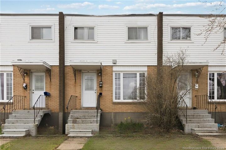 92 Regina Street 6 — photo 1