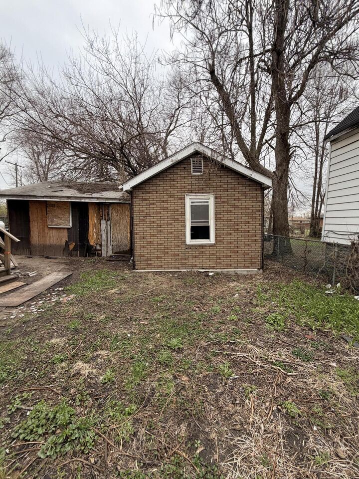 Property Photo:  1574 Jennings Street  IN 46404 