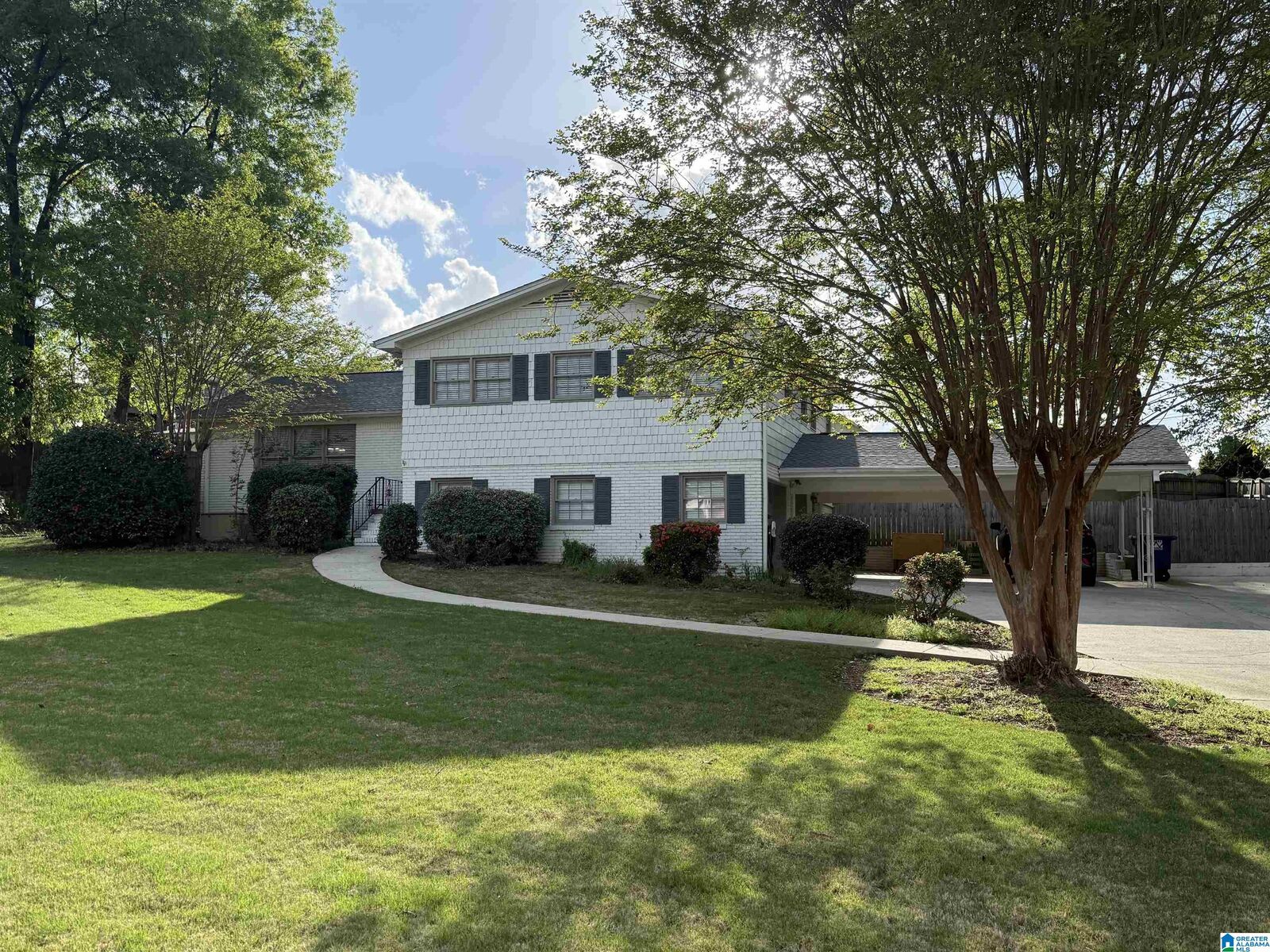 Property Photo:  3248 Starlake Drive  AL 35226 