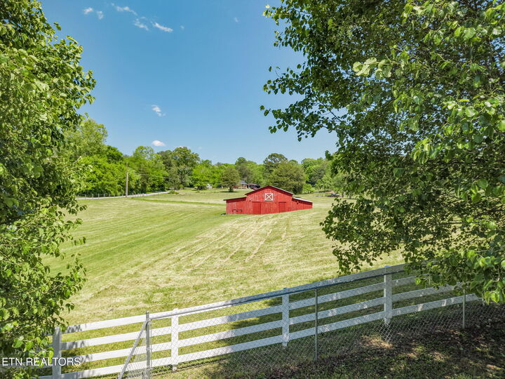 Property Photo:  415 Lawnville Rd  TN 37763 