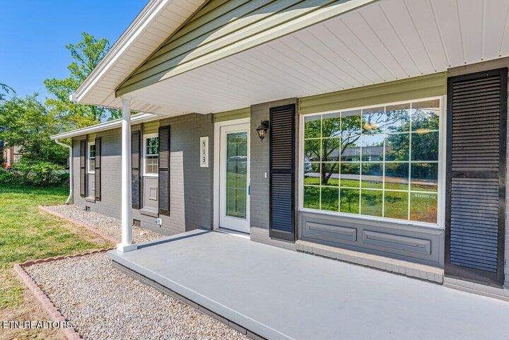 Property Photo:  513 W Ridgecrest Drive  TN 37763 