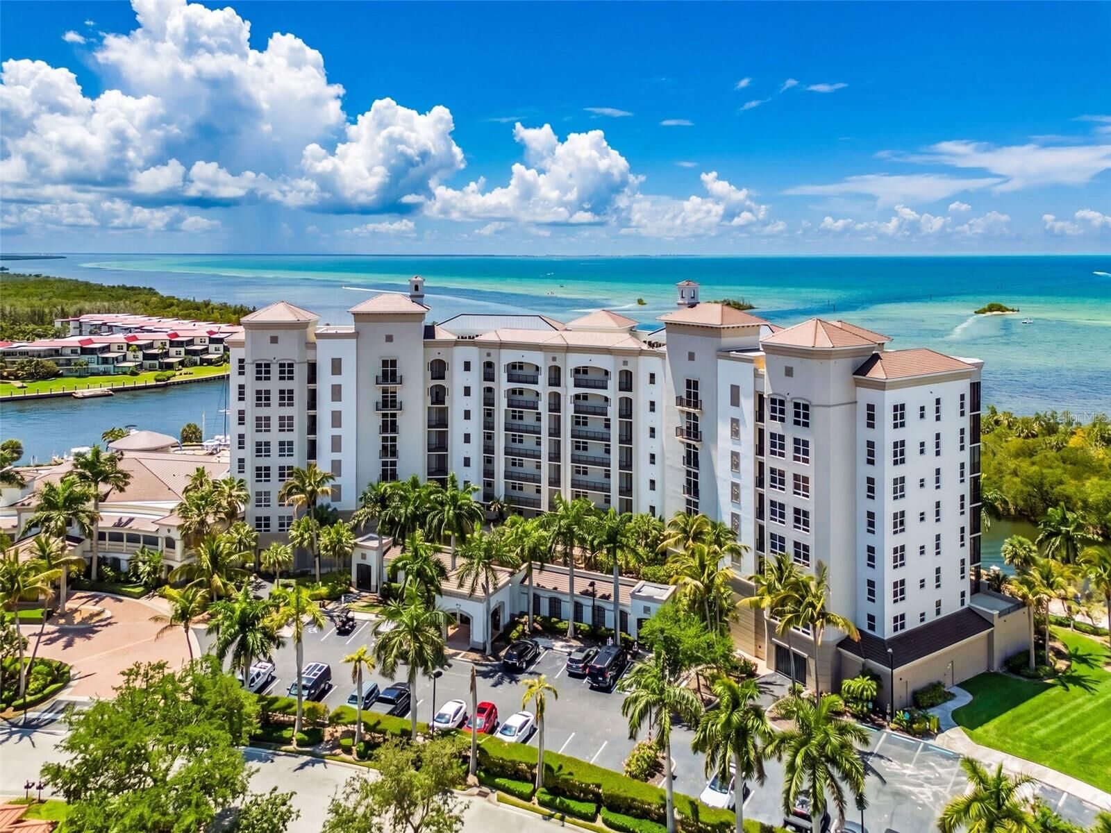 Property Photo:  3321 Sunset Key Circle 508  FL 33955 