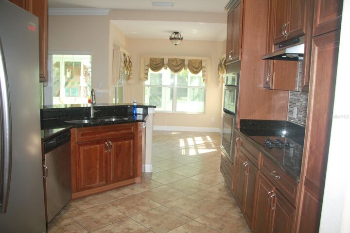 Property Photo:  6935 Brescia Way  FL 32819 