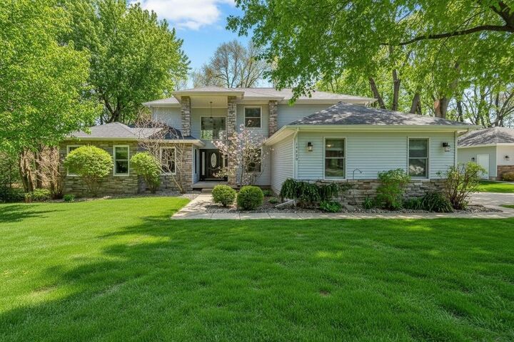 Property Photo:  15660 Kesselwood Trail  MI 49068 