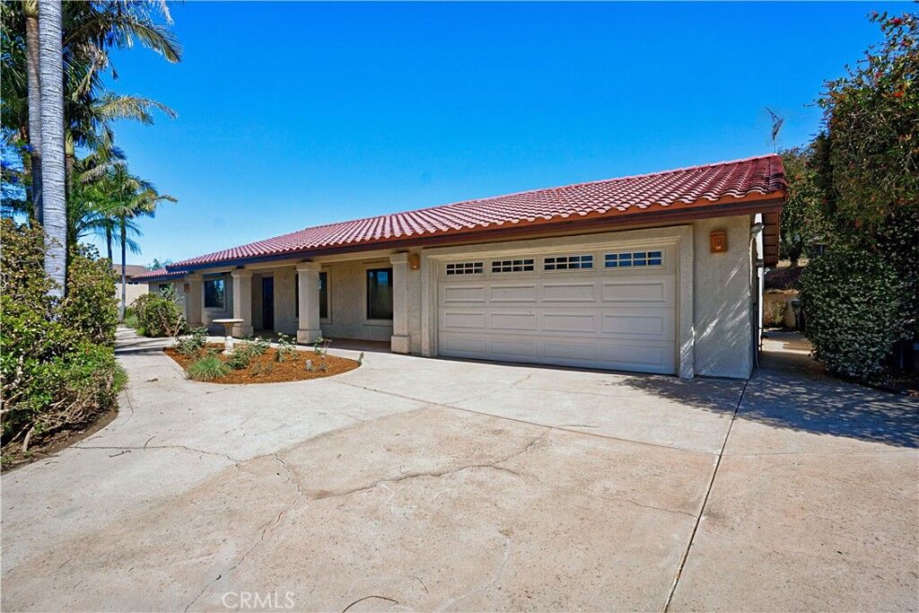 Property Photo:  8258 Via Urner Way  CA 92003 