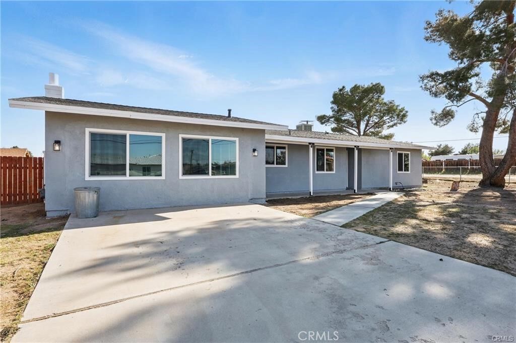 Property Photo:  18431 Westlawn  CA 92345 