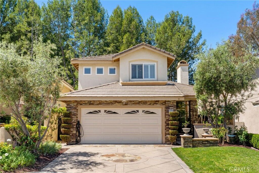 Property Photo:  919 S Silver Star  CA 92808 