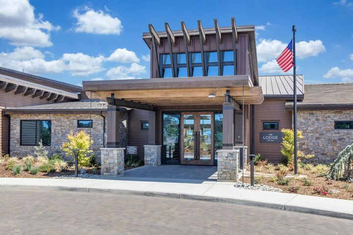 Property Photo:  933 Hadley Drive  CA 95648 