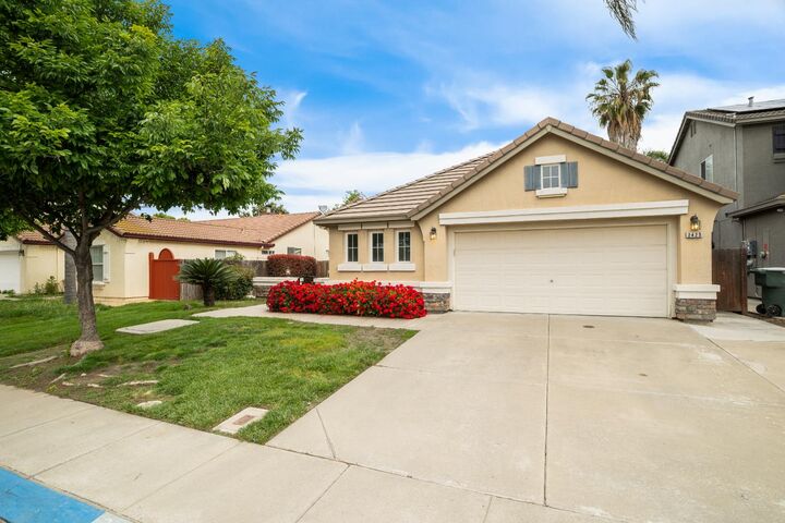 Property Photo:  2425 Warm Springs Drive  CA 95356 