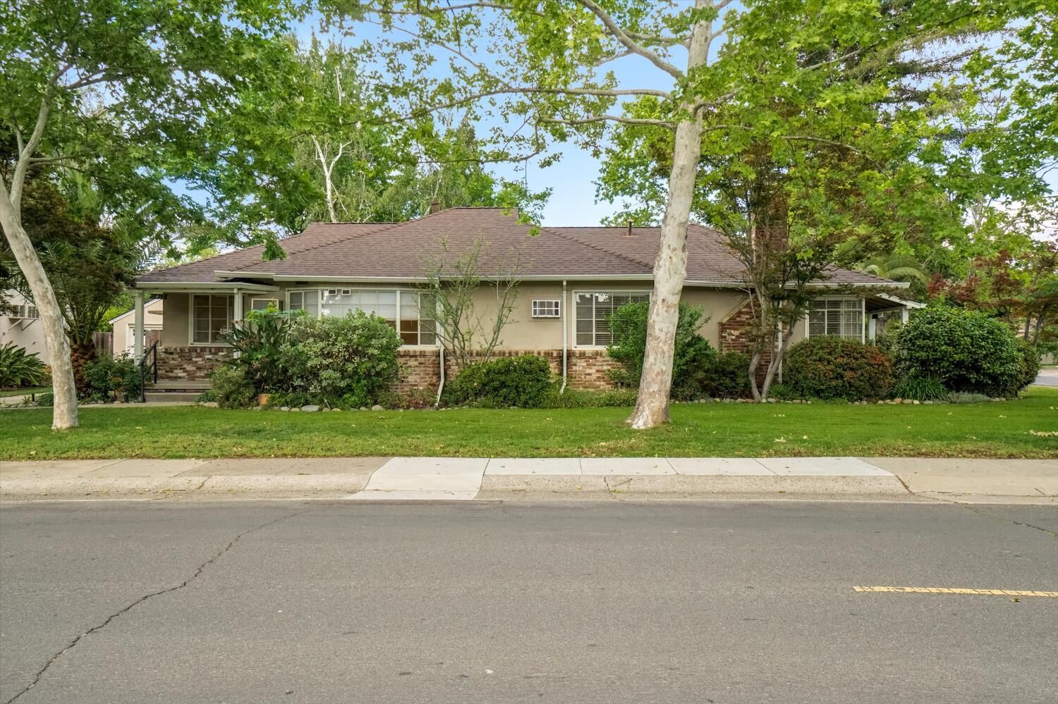 Property Photo:  1220 55th Street  CA 95819 