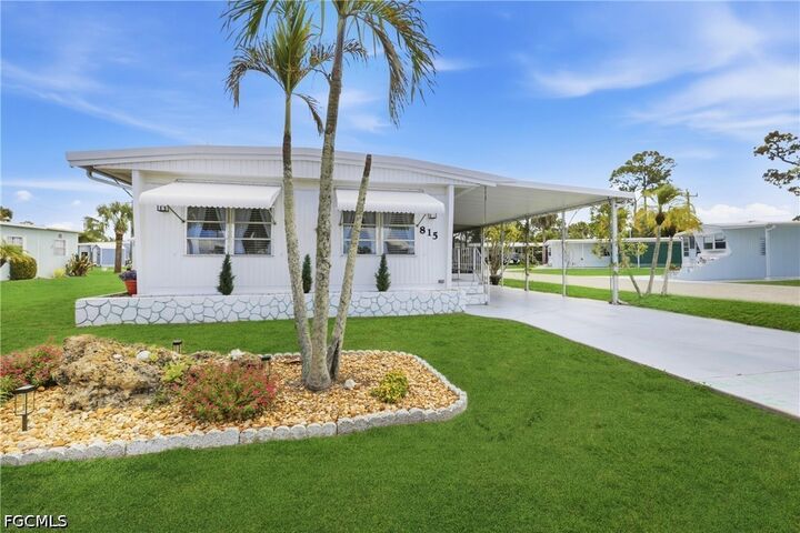 Property Photo: 815 Holly Berry Court FL 33917