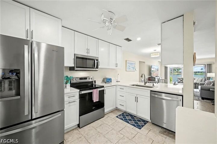 Property Photo:  11170 Caravel Circle 104  FL 33908 