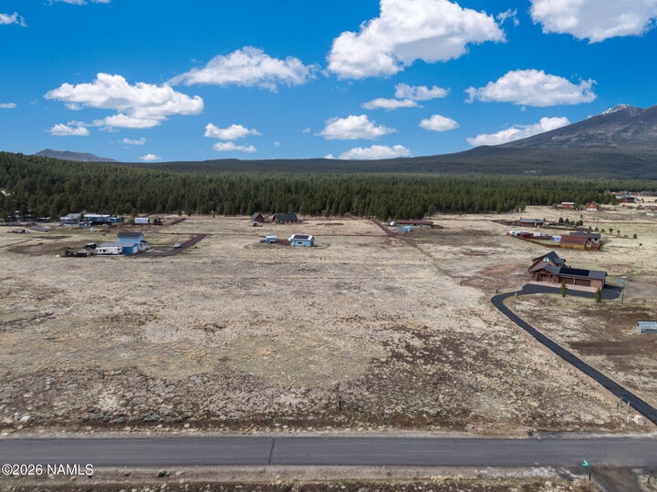 Property Photo:  9228 W Hashknife Trail  AZ 86001 