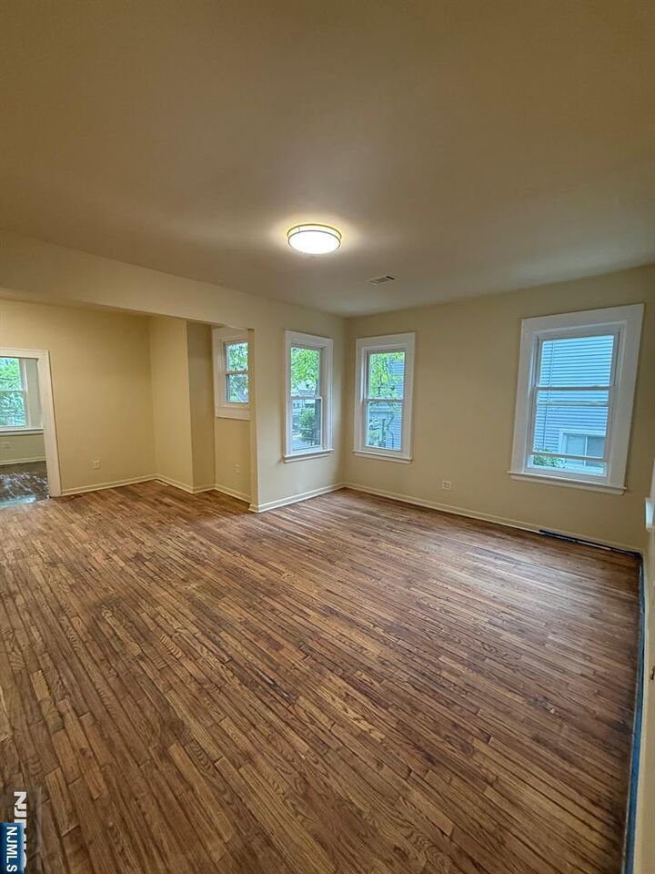 Property Photo:  149-151 Scheerer Avenue 2  NJ 07112 