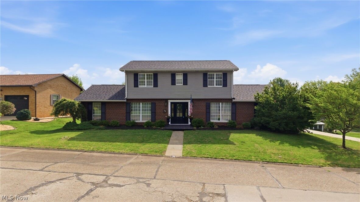 Property Photo: 39 Oak Circle WV 26101