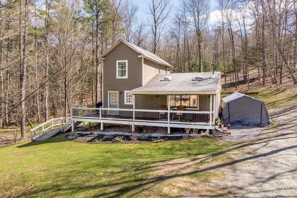 Property Photo: 39 Parsonage Road NH 03745