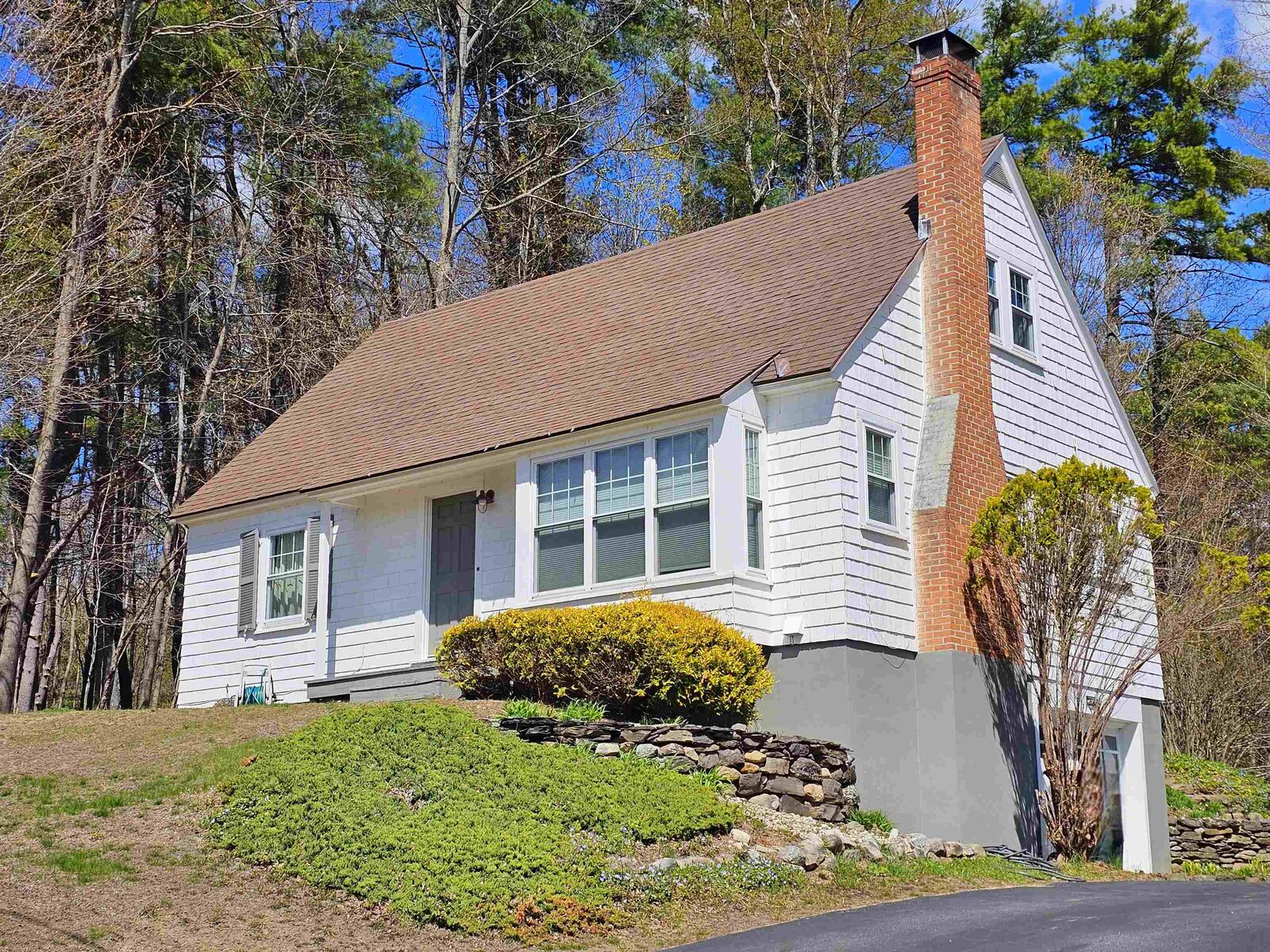 Property Photo: 66 Lookout Hill Road NH 03458