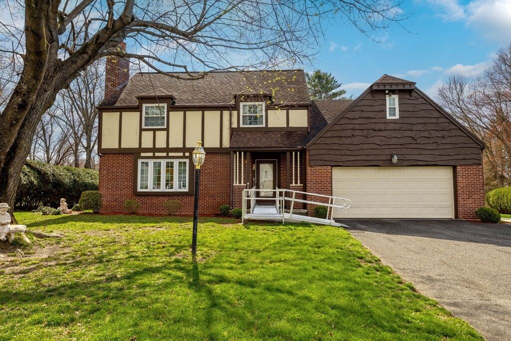 Property Photo:  26 Kimberly Dr  MA 01075 