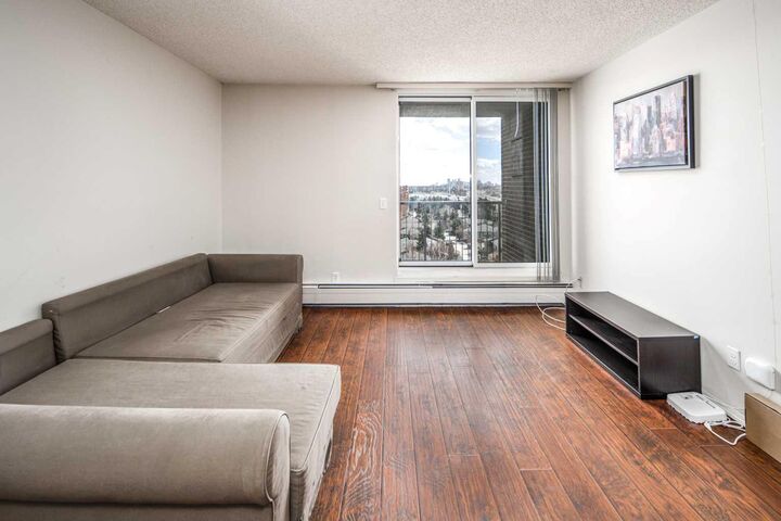 Property Photo:  4944 Dalton Drive NW 1204  AB T3A 2E6 