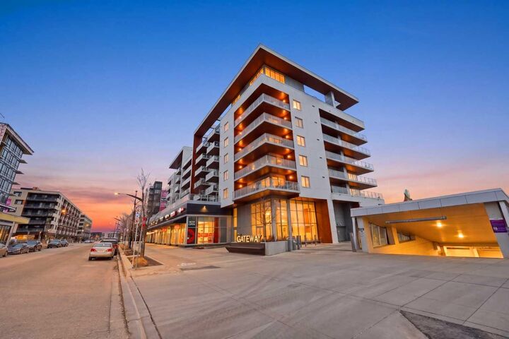 Property Photo: 8445 Broadcast Avenue SW 415 AB T3H 6B5