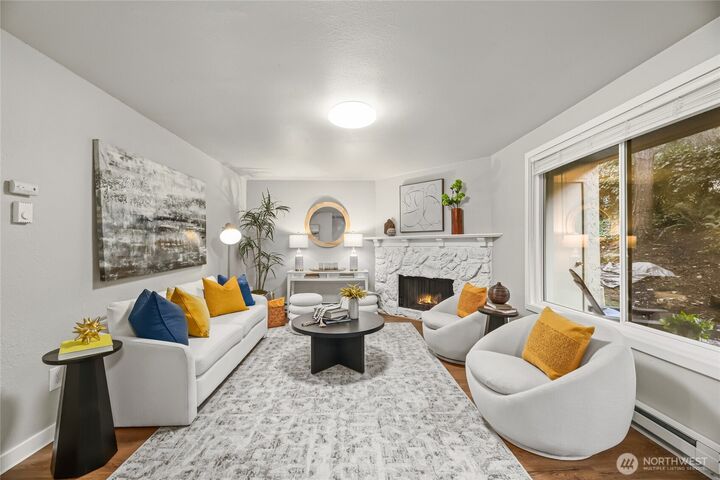 Property Photo: 12527 NE 117th Place F5 WA 98034