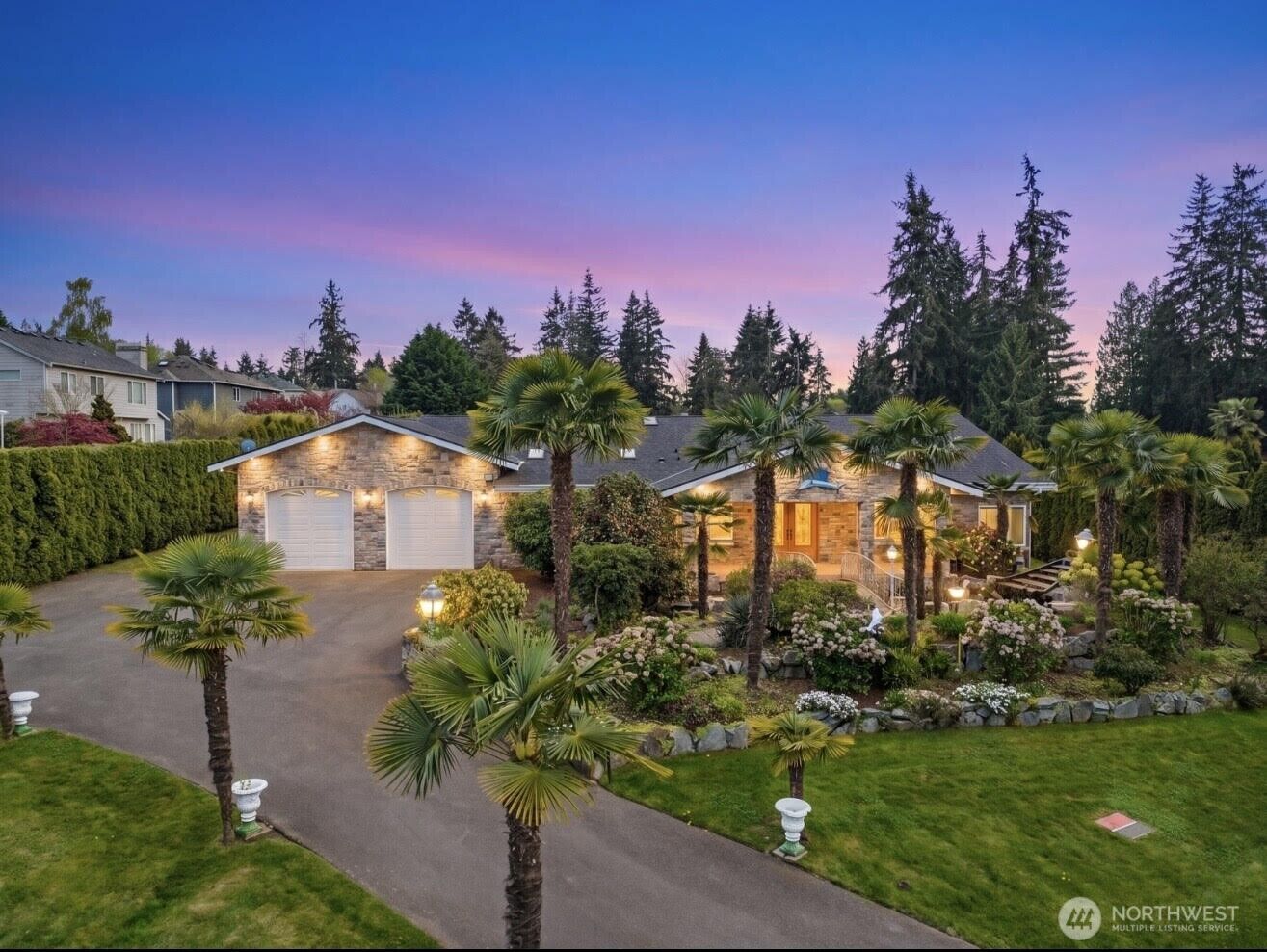 Property Photo: 3117 SW 342nd Street WA 98023