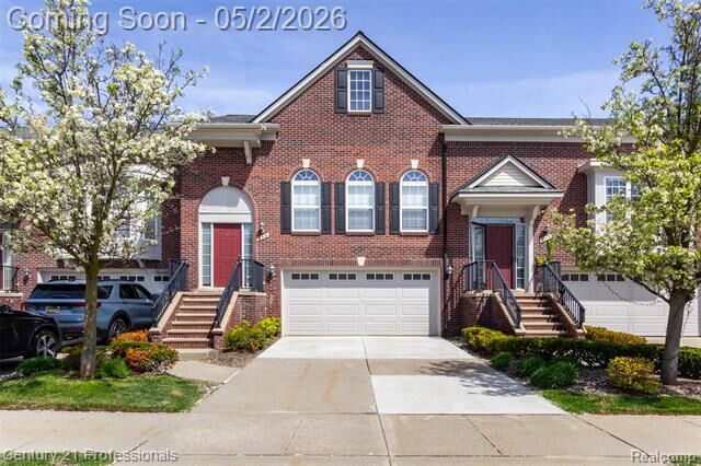 Property Photo:  955 Sandalwood Drive  MI 48085 