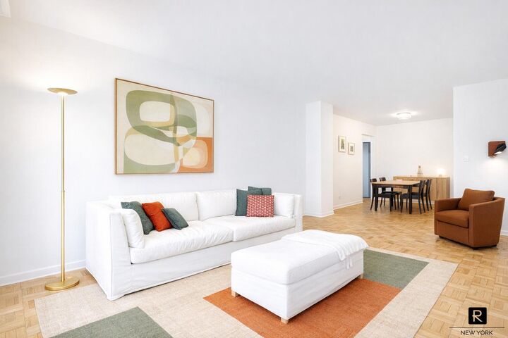 Property Photo:  63 E 9th Street 4-O  NY 10003 