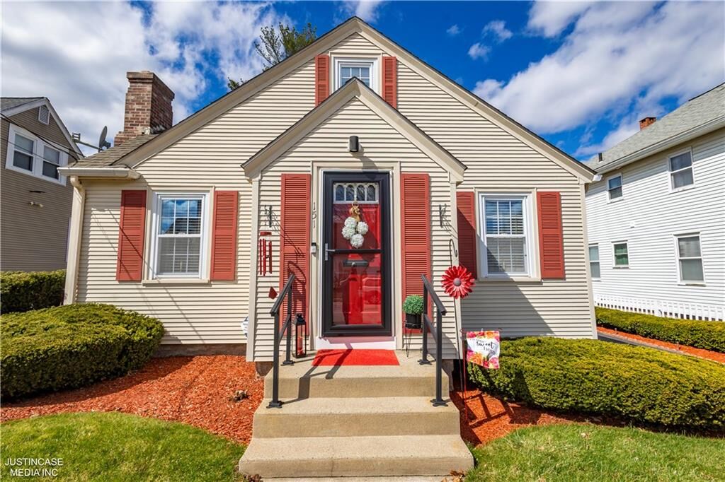 Property Photo:  151 West Forest Avenue  RI 02860 