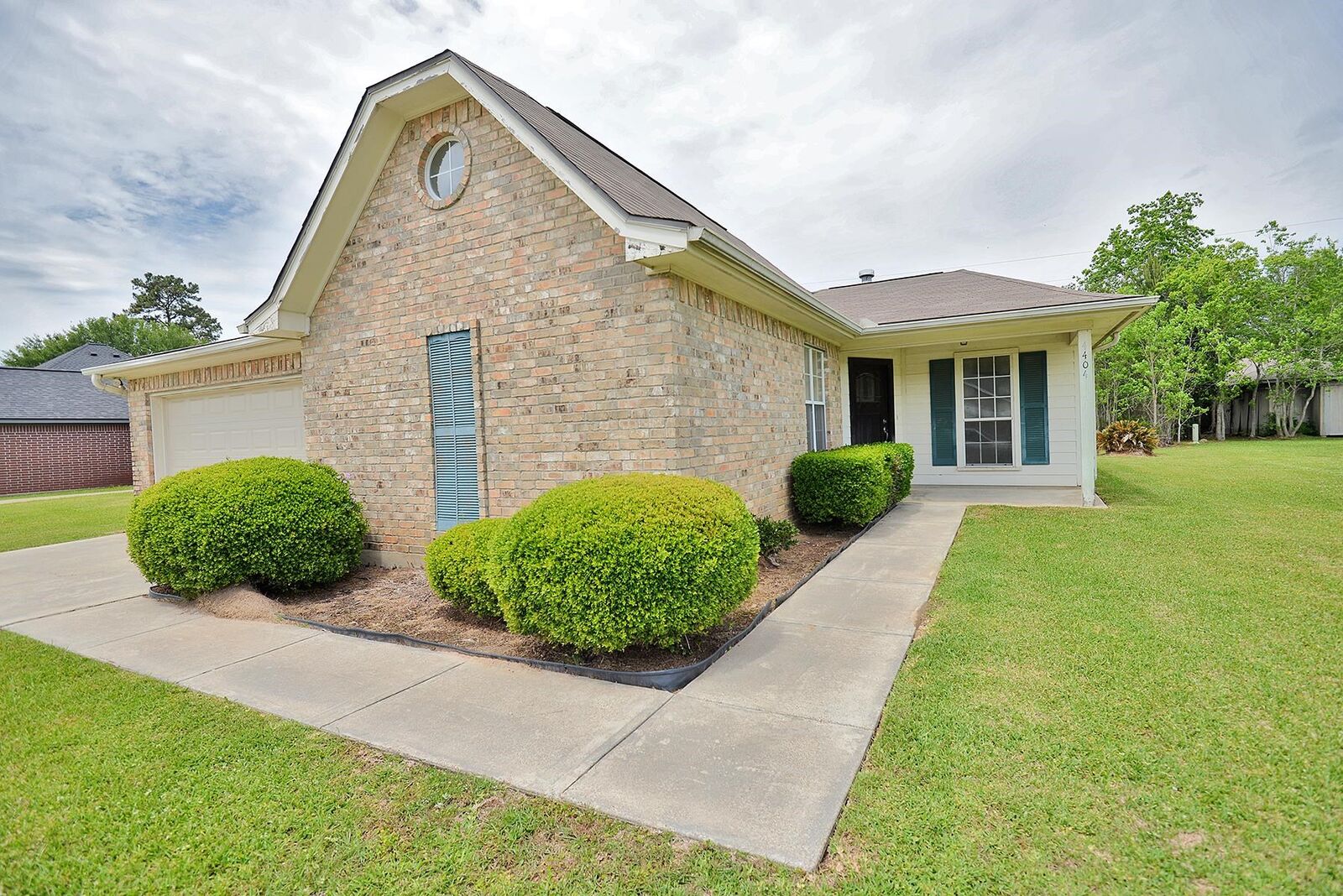 Property Photo:  4404 Highland Ave  TX 77632 
