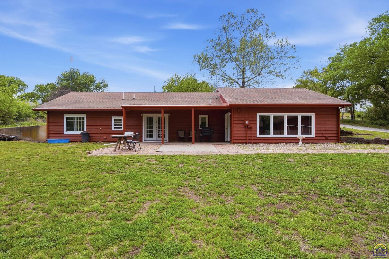Property Photo: 757 N Hanover St KS 66402