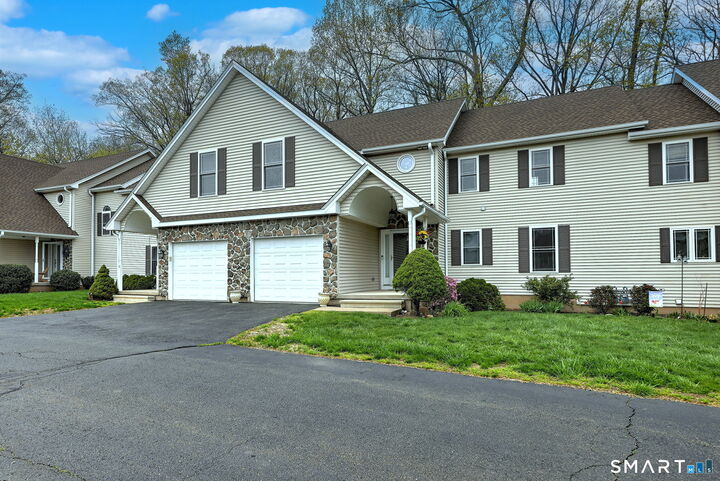 Property Photo: 157 Burritt Street 9 CT 06479