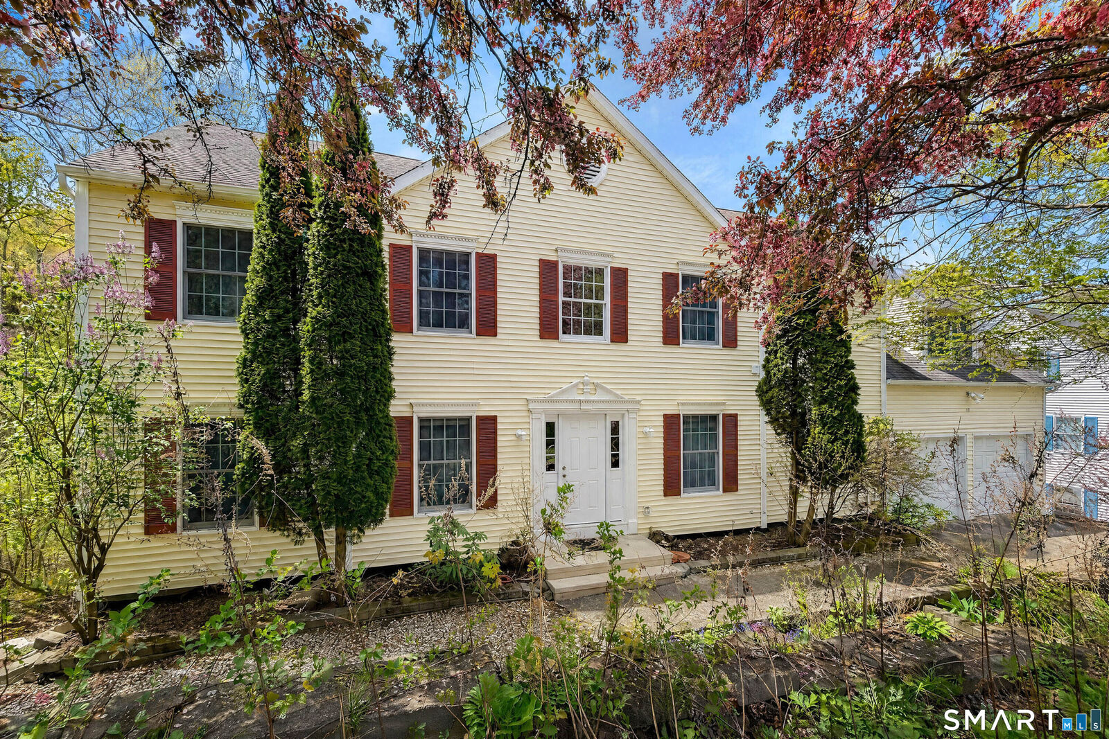 Property Photo:  29 Tarrywile Lake Road  CT 06810 