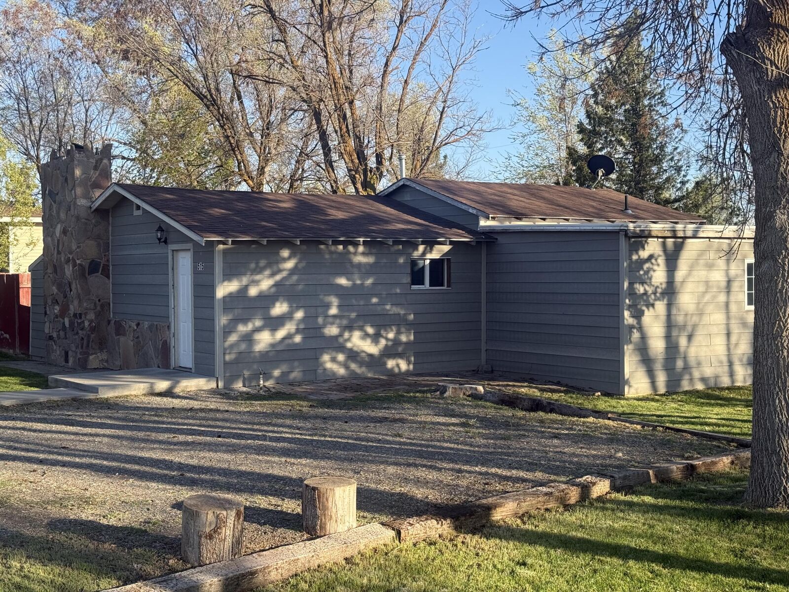 Property Photo: 515 W C St ID 83352
