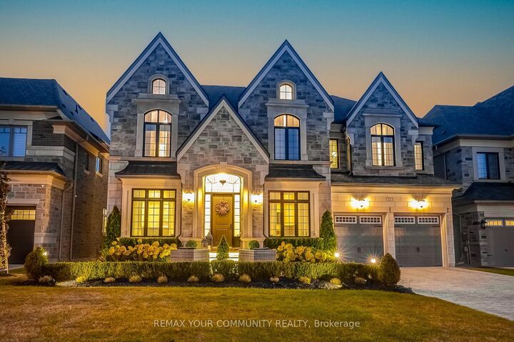 12 Mary Natasha Court — photo 1