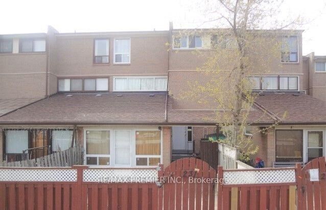 260 John Garland Boulevard 231 — photo 1