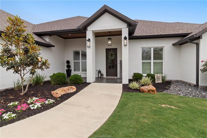 Property Photo:  5598 Millstone Drive  TX 77845 