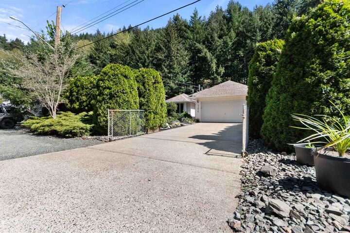 Property Photo: 21454 Richmond Drive BC V0X 1L1