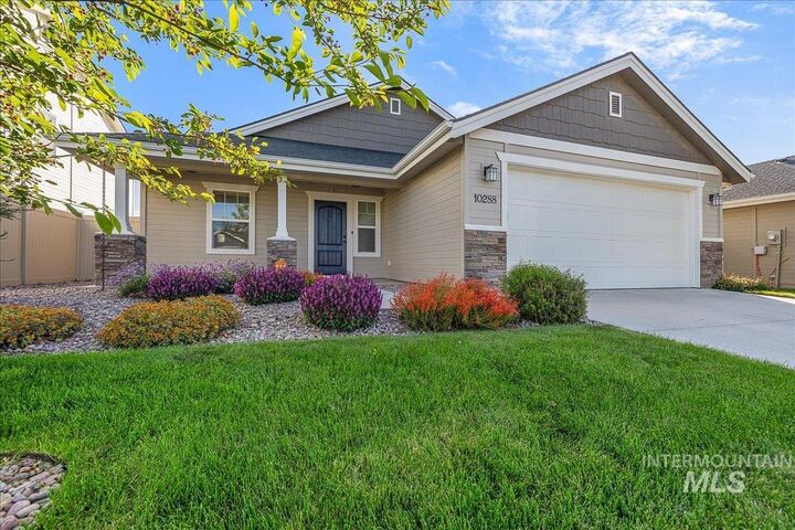 Property Photo:  10288 Longtail Dr.  ID 83687 