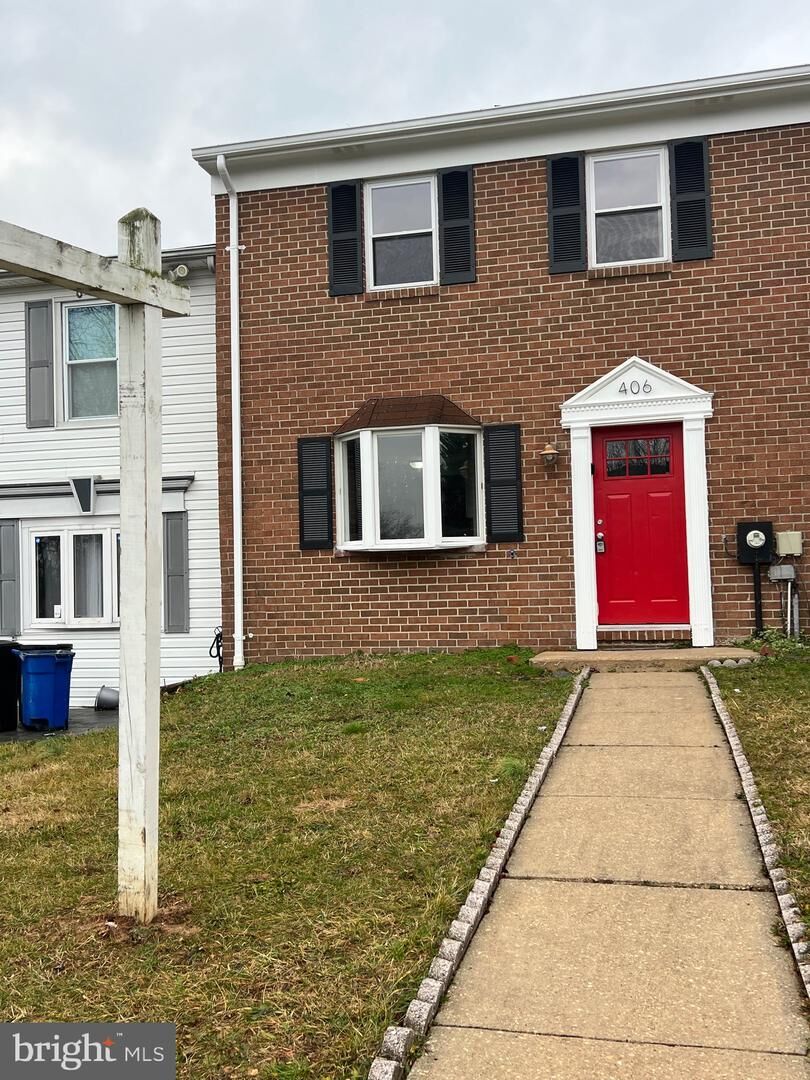 Property Photo: 406 Essexwood Court MD 21221