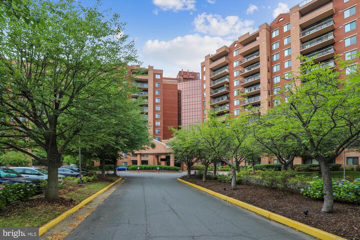 Property Photo:  2230 George C Marshall Drive 512  VA 22043 