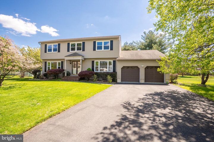 Property Photo: 14 Dov Place NJ 08824
